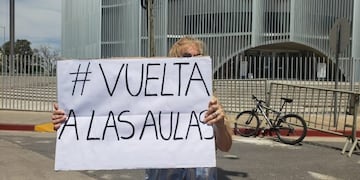 Padres autoconvocados pidieron por clases presenciales (Fotos: José Hernández)