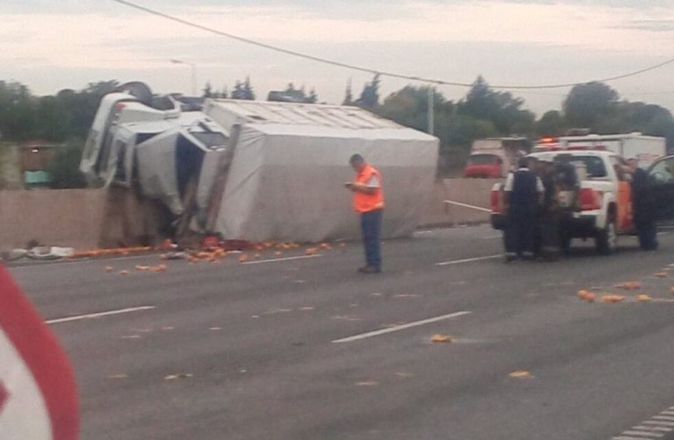 Dos colisiones con saldo fatal complicaban el tránsito en Circunvalación