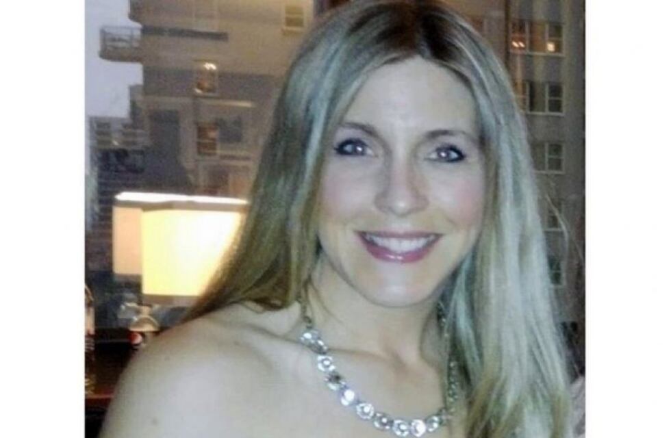 Una profesora fue detenida por enviarle fotos hot a un alumno adolescente