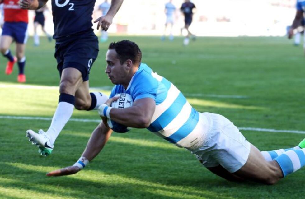 Un try de Los Pumas a Inglaterra, nominado al mejor del año