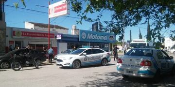 Un policía de Viedma impidió un robo en una agencia de seguros