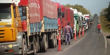 Formoseños esperan hasta cinco días para ingresar a la provincia