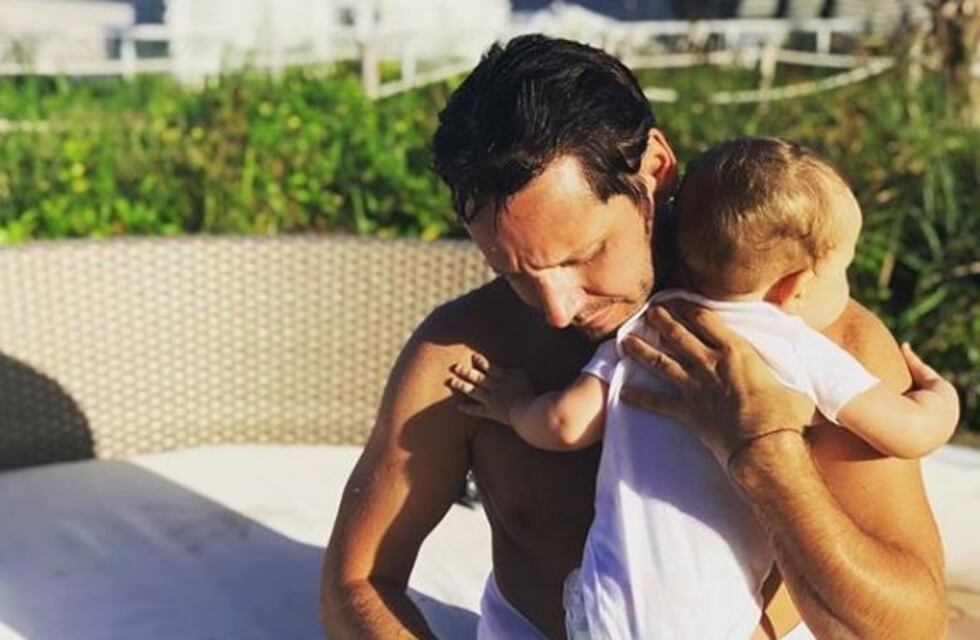 Benjamín Vicuña se sacó una selfie muy tierna con su hija Magnolia: "Cara de tuto"
