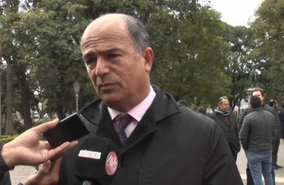 Removieron de su cargo al jefe de la dirección de Drogas Peligrosas y Denett explicó los motivos