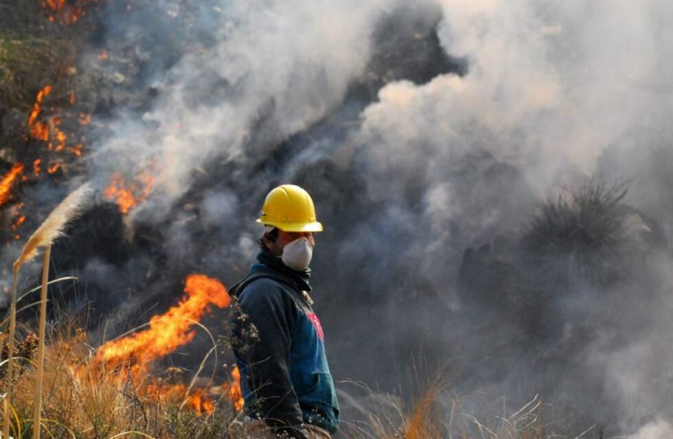 Los bomberos voluntarios y una carta de agradecimiento a la sociedad cordobesa
