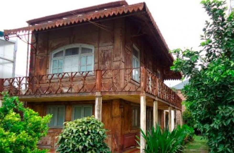 Una visita guida por la Casa Eiffel en barrio San Vicente