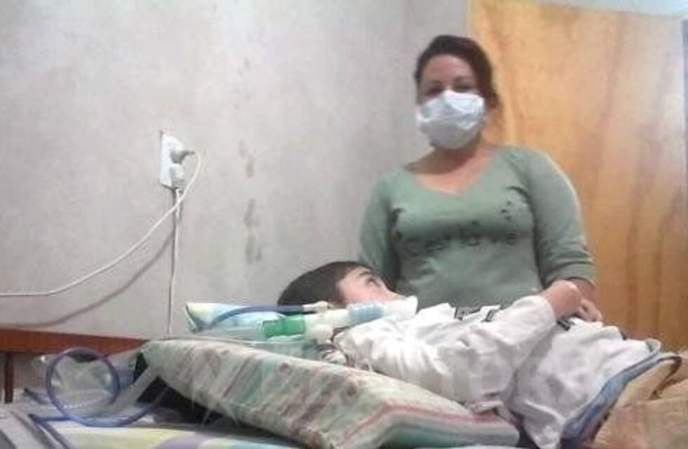 Devolverán la tarifa social a la familia de un niño electrodependiente