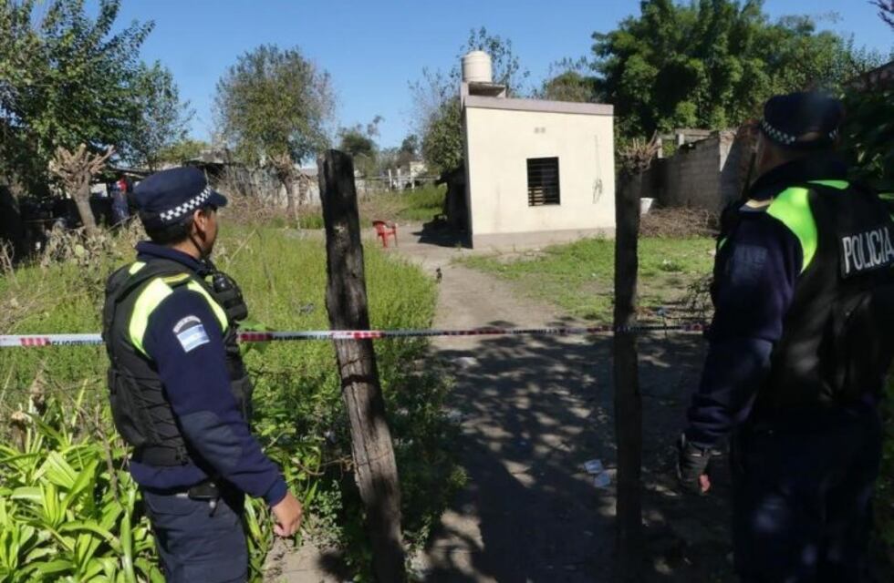 Una mujer confesó ser la que mató de 30 puñaladas a su "abuelo"