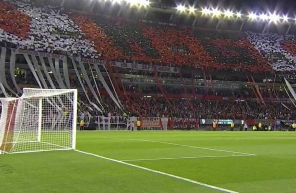 El mosaico dedicado a Gallardo en el increíble recibimiento a River