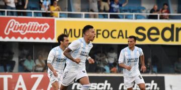 Bonansea gritó el único gol ante Sarmiento de Junin (@OficialAMSyD)