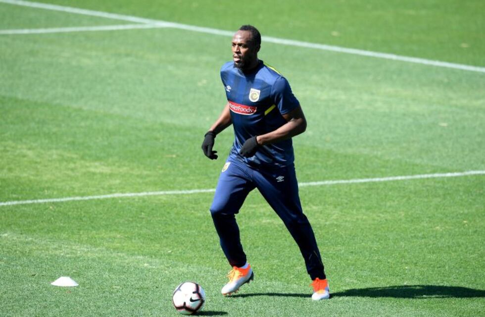 Usain Bolt se entrenó por primera vez como futbolista de los Mariners de Australia