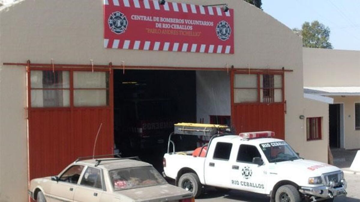 Bomberos Voluntarios Rio Ceballos (Foto: La Voz)