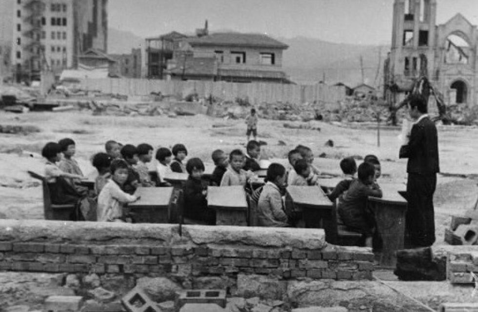 Macri advirtió que "para que un país pueda levantarse la escuela nunca debe parar"