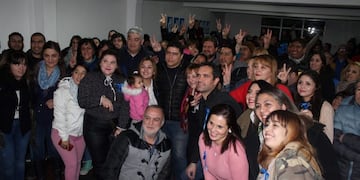 claudio vidal presentó ser en pico truncado