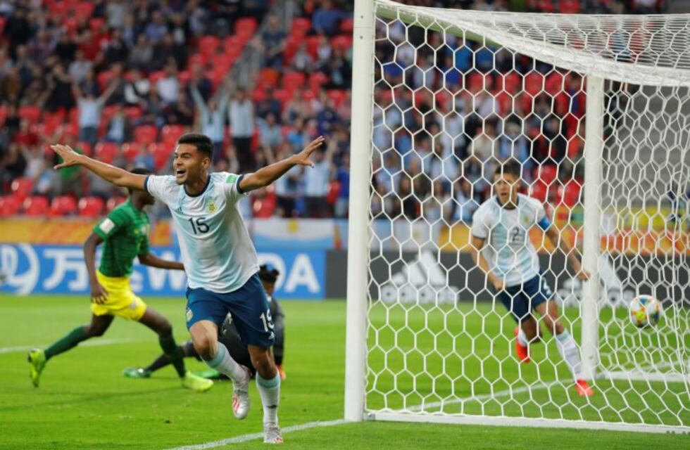 Argentina goleó 5-2 a Sudáfrica en el debut del Mundial Sub 20