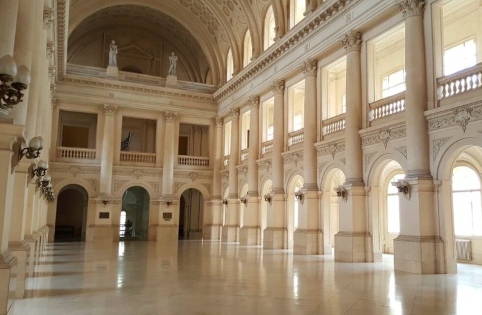 Sospechan que un juez de Paz cordobés engañó a jubilados para cobrarles los haberes y decidieron sustituirlo