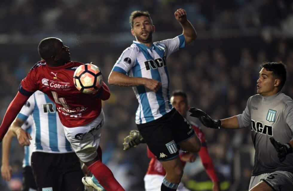 Leandro Grimi sufrió rotura de ligamento cruzado y tendrá seis meses de recuperación en Racing