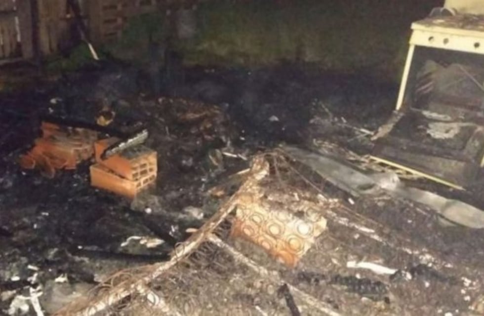 Un espiral para los mosquitos incendió una casa en Villa Elisa