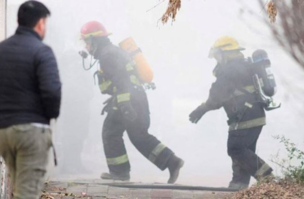 En el incendio de una vivienda falleció un hombre mayor en General Pico