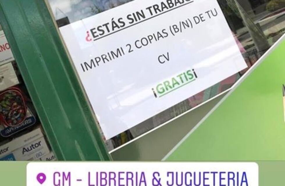 Si hay gente que busca trabajo, ellos imprimen los curriculums gratis