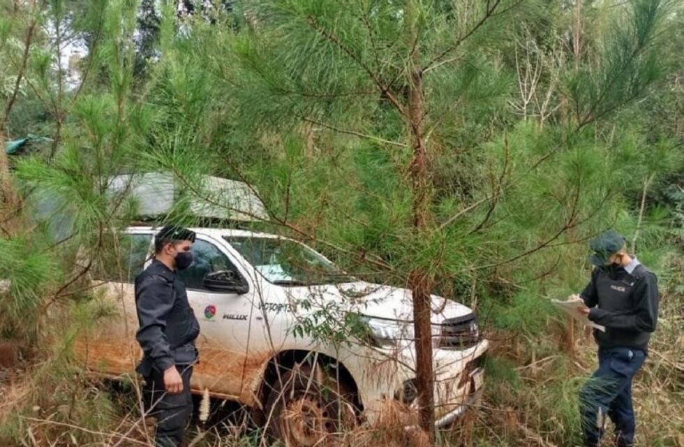 Recuperan en Wanda una camioneta robada