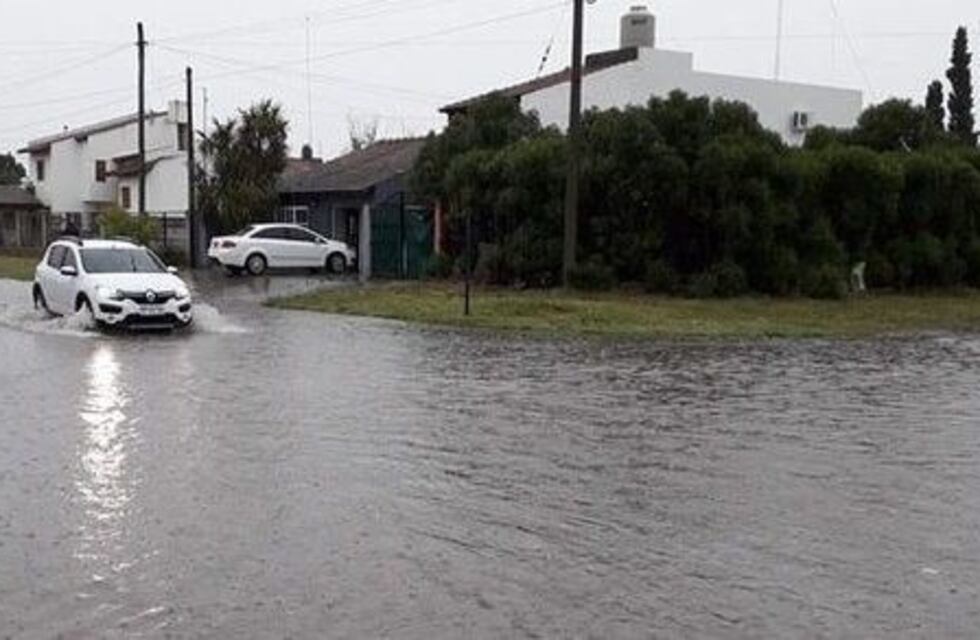 Alerta en Viedma por fuertes tormentas