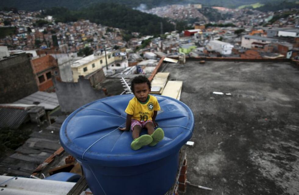 Seis personas poseen la misma riqueza que la mitad de la población de Brasil