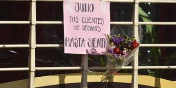 Frente de la fiambrería donde mataron a Julio Cabal\u002E (RadioEme)