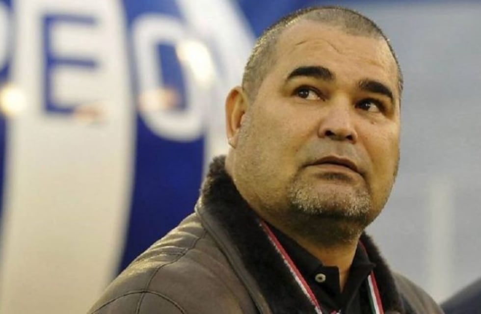 José Luis Chilavert apuntó contra la Conmebol por el penal sancionado a favor de River