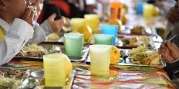 El Gobierno duplicó gastos en alimentos y asistencia social desde la cuarentena