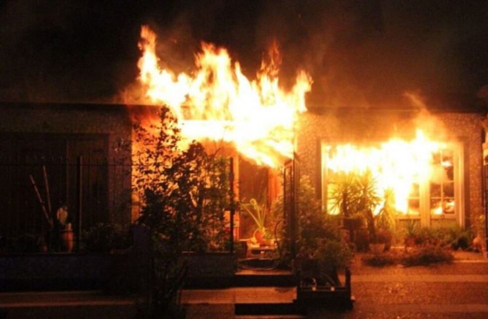 Un incendio mantuvo en vilo al barrio Belén