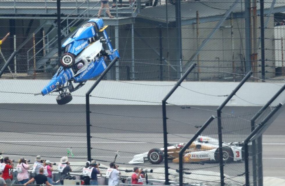 El impresionante accidente que opacó las 500 millas de Indianápolis