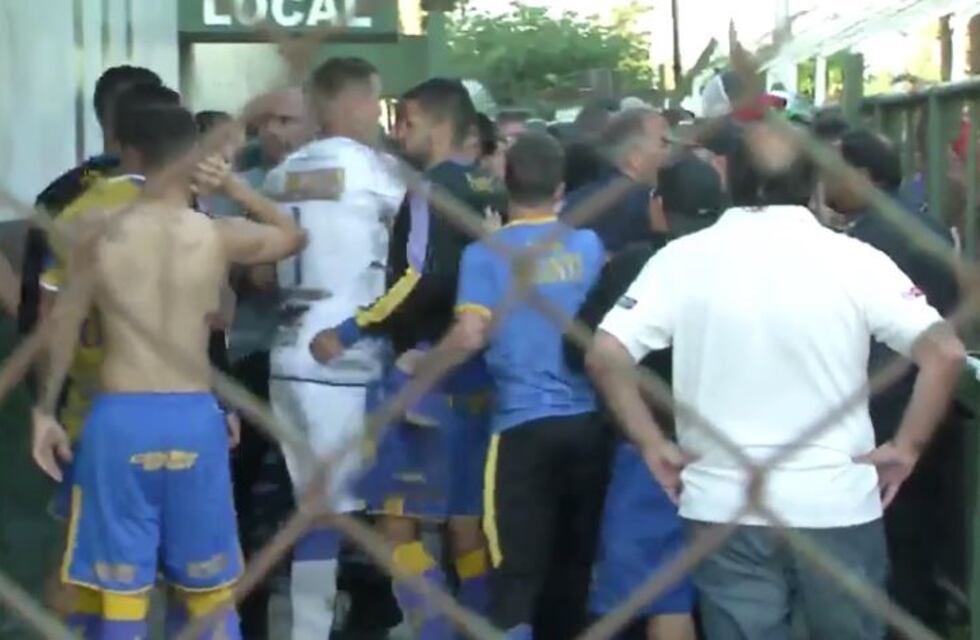 Escándalo y piñas entre jugadores de Fénix y Atlanta