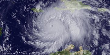 Fotografu00eda satelital tomada al poderoso huracu00e1n