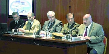 Veteranos de Guerra y autoridades de la Legislatura de Jujuy\u002E