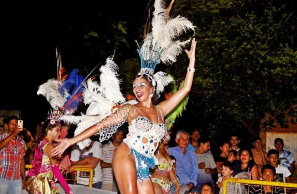 A todo ritmo, comenzaron los carnavales: brillo, color y batucada en la Capital del Monte
