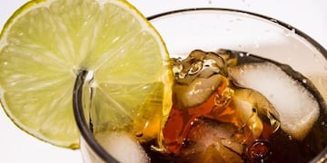 qué pasa con un vaso de refresco durante más de 3 meses a temperatura ambiente