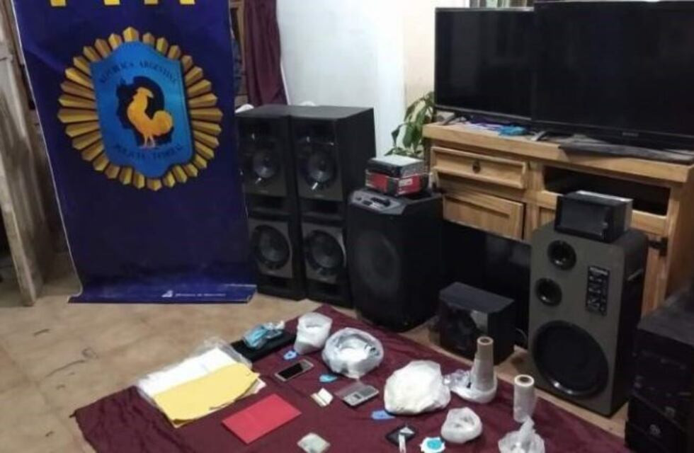 Operativo narco en San Juan: secuestran 12 kilos de marihuana y 6 de cocaína