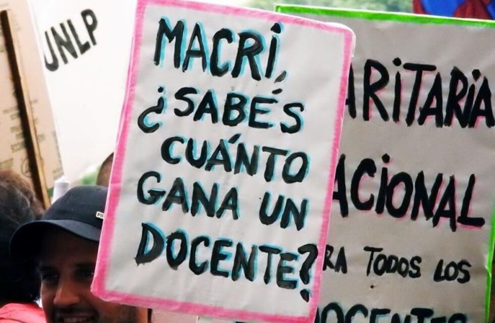 Coad retomó plan de lucha con cese total de actividades y adhesión a la Marcha Federal Universitaria