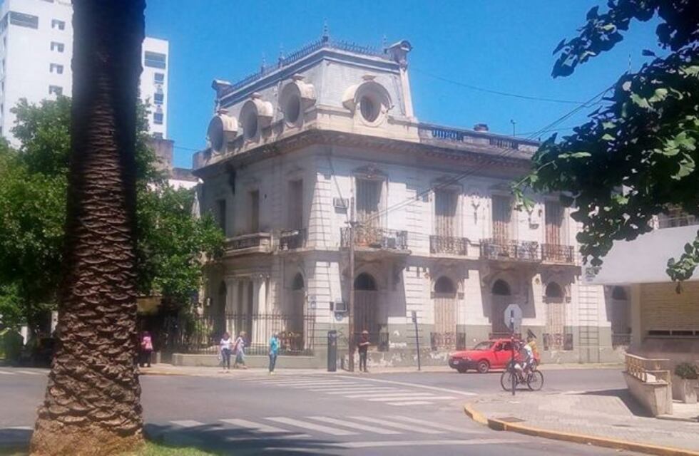 Un terciario cerró sus puertas con una deuda millonaria y 50 docentes quedaron sin trabajo