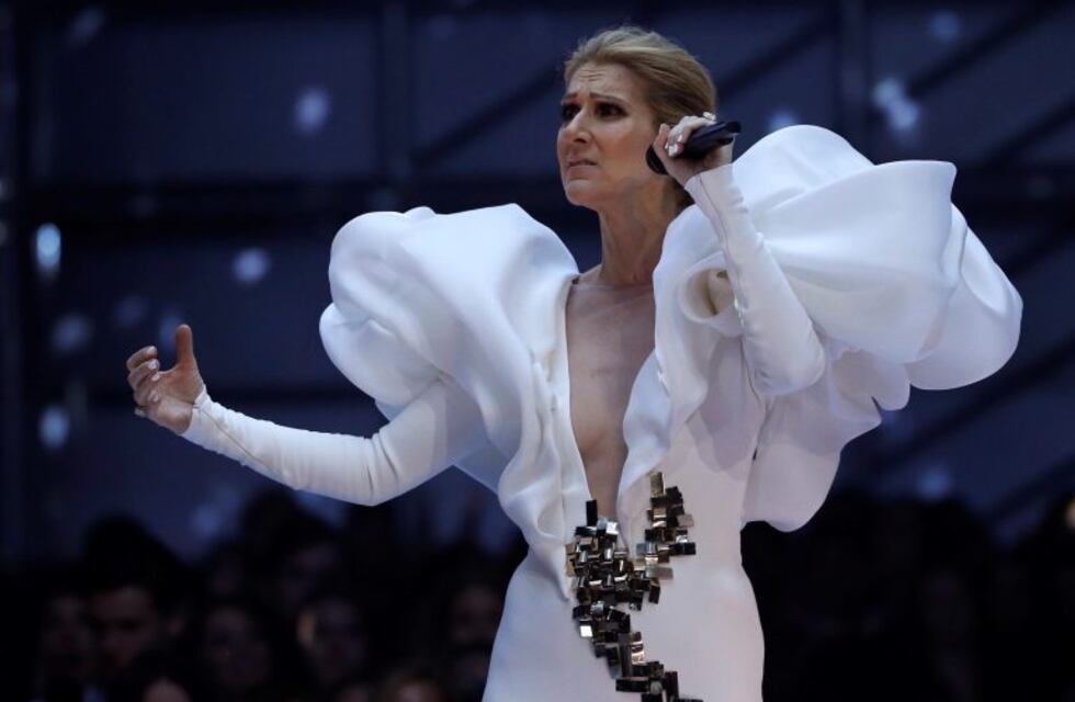 Celine Dion y Miley Cyrus protagonizaron los dos grandes momentos de los Billboard 2017