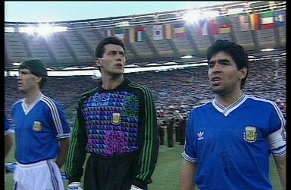 A 27 años de la final de Italia 90: ¿te acordás lo que hizo Diego cuando silbaban el Himno?
