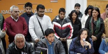 Pronunciamiento de los cuatro estamentos