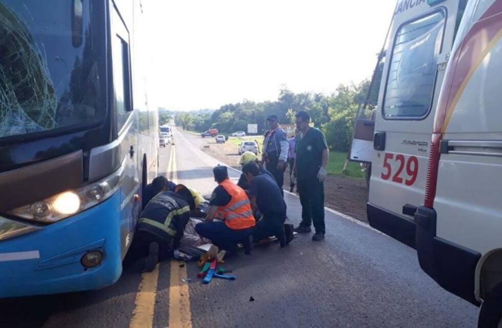 Un bombero lesionado en un accidente: viajaba en moto en la Ruta Nacional 12