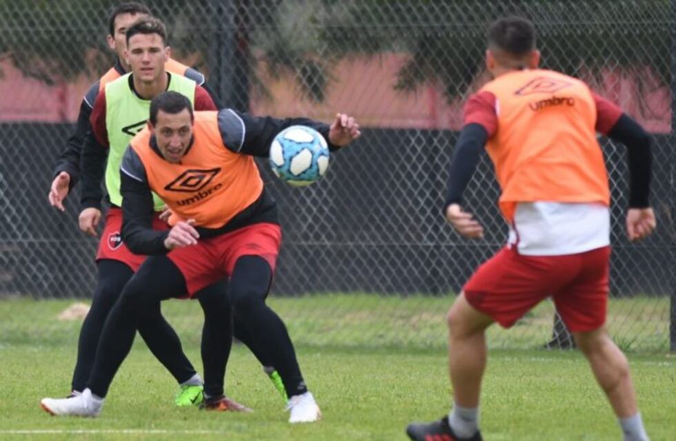 Kudelka definió los concentrados para el clásico rosarino