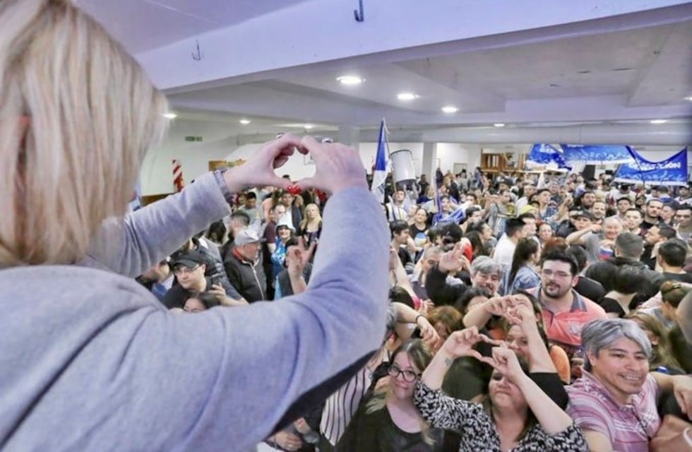 Bertone: "Desde el Congreso Nacional defenderemos los intereses de Tierra del Fuego"