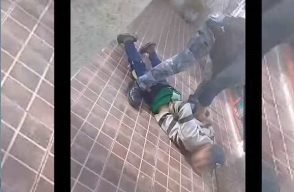 Vecinos capturaron a ladrón que quiso robarle a una abuela con una cuchilla