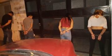 Demorados por una fiesta en cuarentena