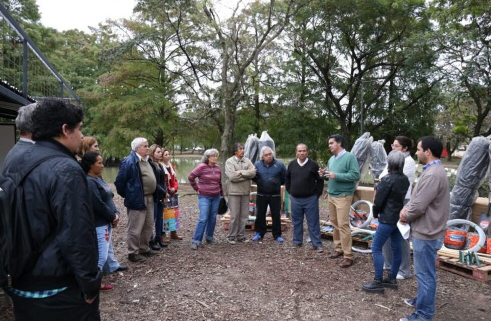 El municipio entregó herramientas a productores locales