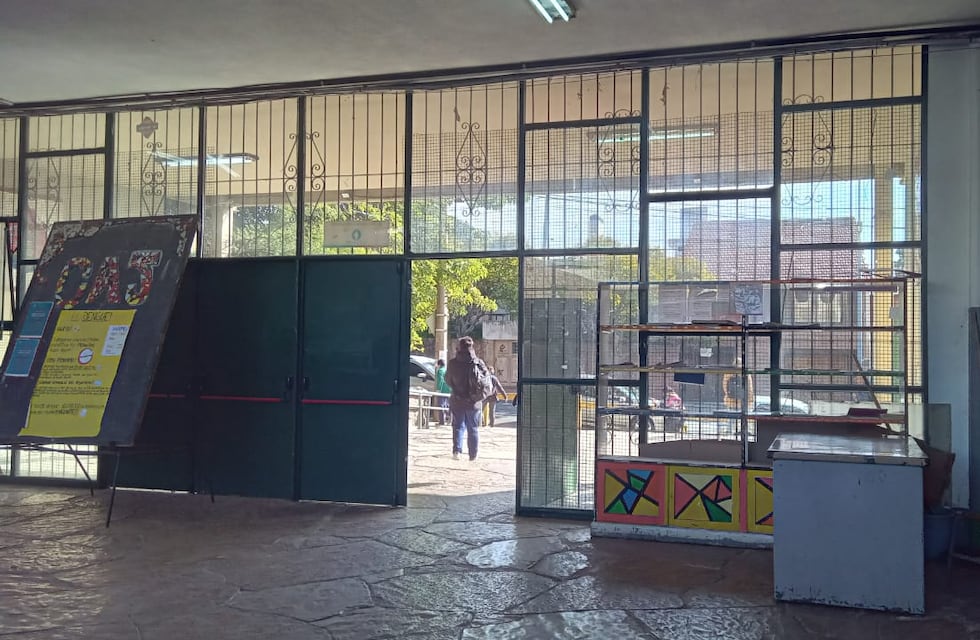 “Qué vuelvan los porteros”: la escuela Copérnico reclama la intervención del Ministerio ante la violencia